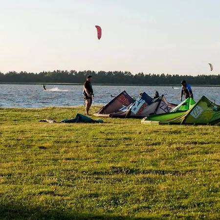 아파트 Pod Papugami W Porto 웨바